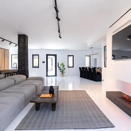Black Villa- Cave Heated Pool 빌라 Mykonos Town